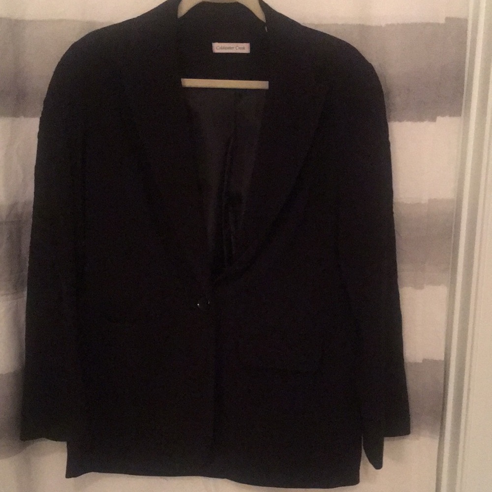 Business casual blazer